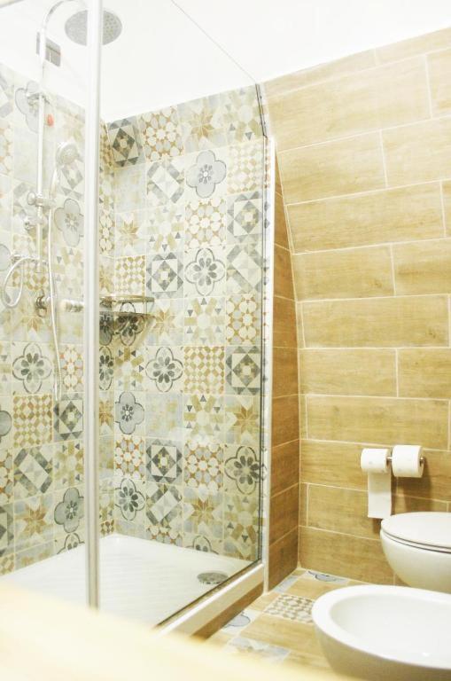 Legnosuites 3 Rooms 3 Bathrooms Group And Family By Houseinナポリ エクステリア 写真